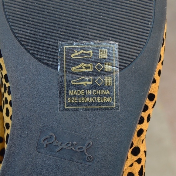 NWOT Qupid Cheetah Print Faux Suede Open Toe Flat Sling Back Sandals, Size 9 - Picture 7 of 9